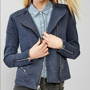 Gap quilted knit jacket sz small